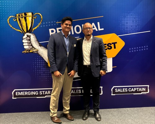 Navnit Maruti Celebrating success and excellence at the Regional Sales Contest in Ibis Thane