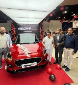 New Swift launch at Navnit Maruti Thane