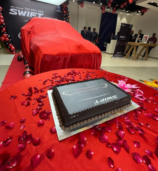 New Swift launch at Navnit Maruti Thane